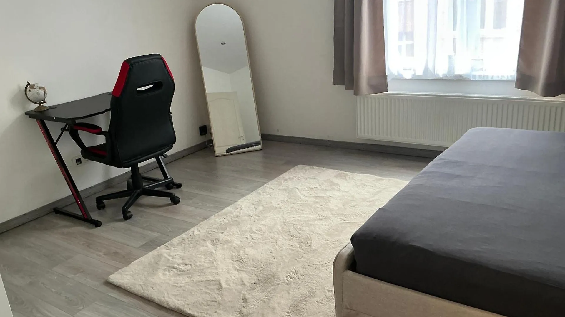 Appartamento Appartement Confortable Avec Garage Premier Etage Sans Terrasse Bruxelles